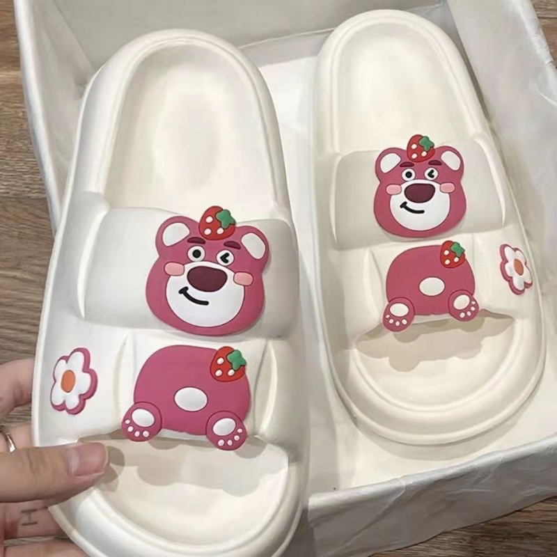 Dép Đi Trong Nhà / Ngoài Trời Đế Dày Mềm Mại In Họa Tiết Hoạt Hình Thời Trang Mùa Hè Cho Nữ Dép Gấu Dâu