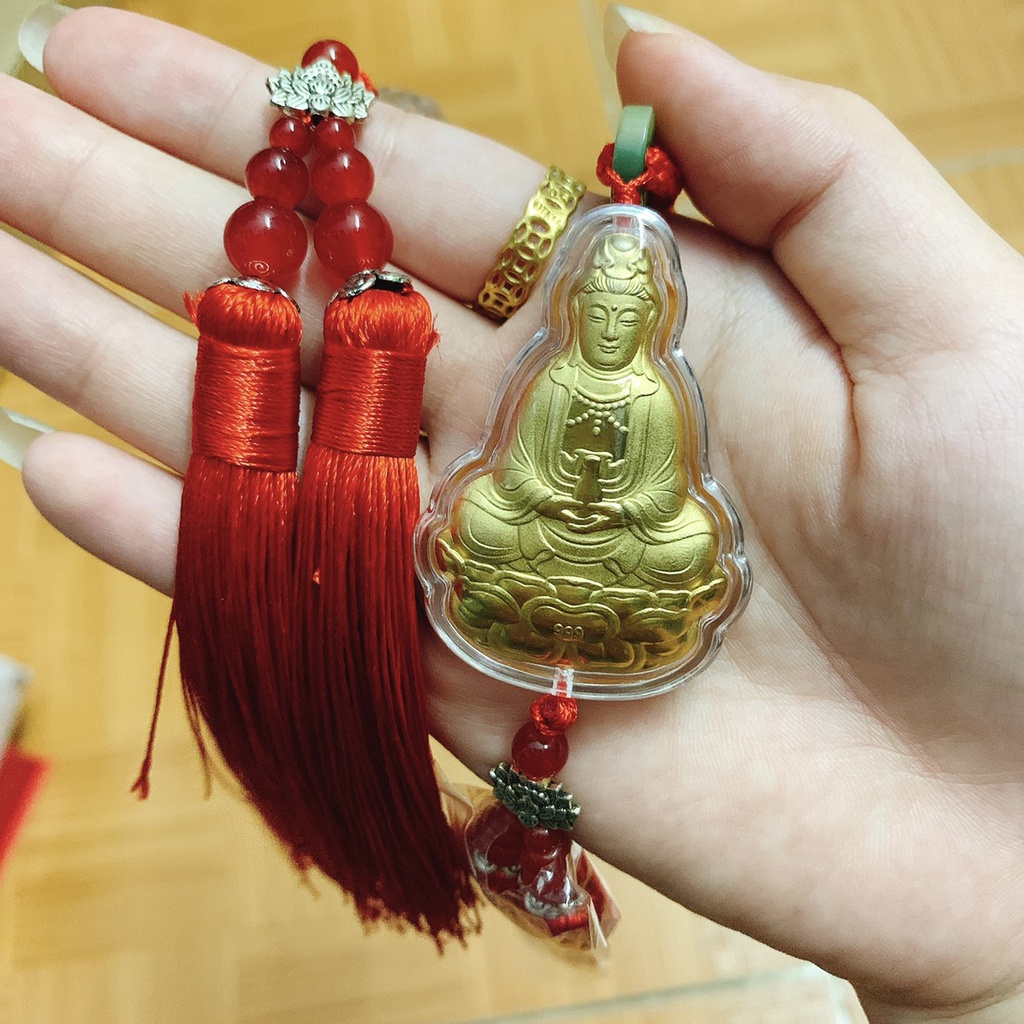 Khánh Treo Xe Phong Thủy Tượng Phật Bà Quán Thế Âm Bồ Tát Màu Vàng 2 Mặt Cao Cấp