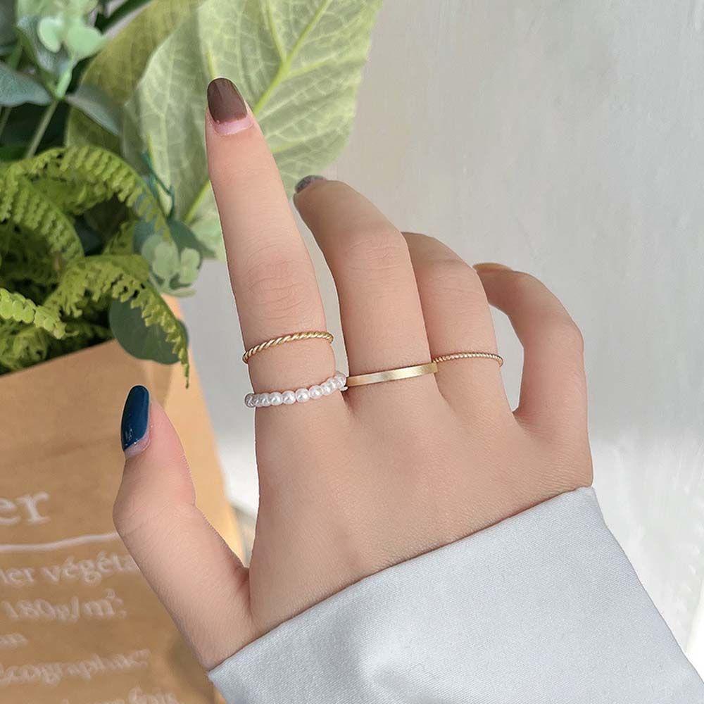 Bộ 4 Nhẫn Thời Trang Hàn Quốc Cá Tính Cho Nữ
