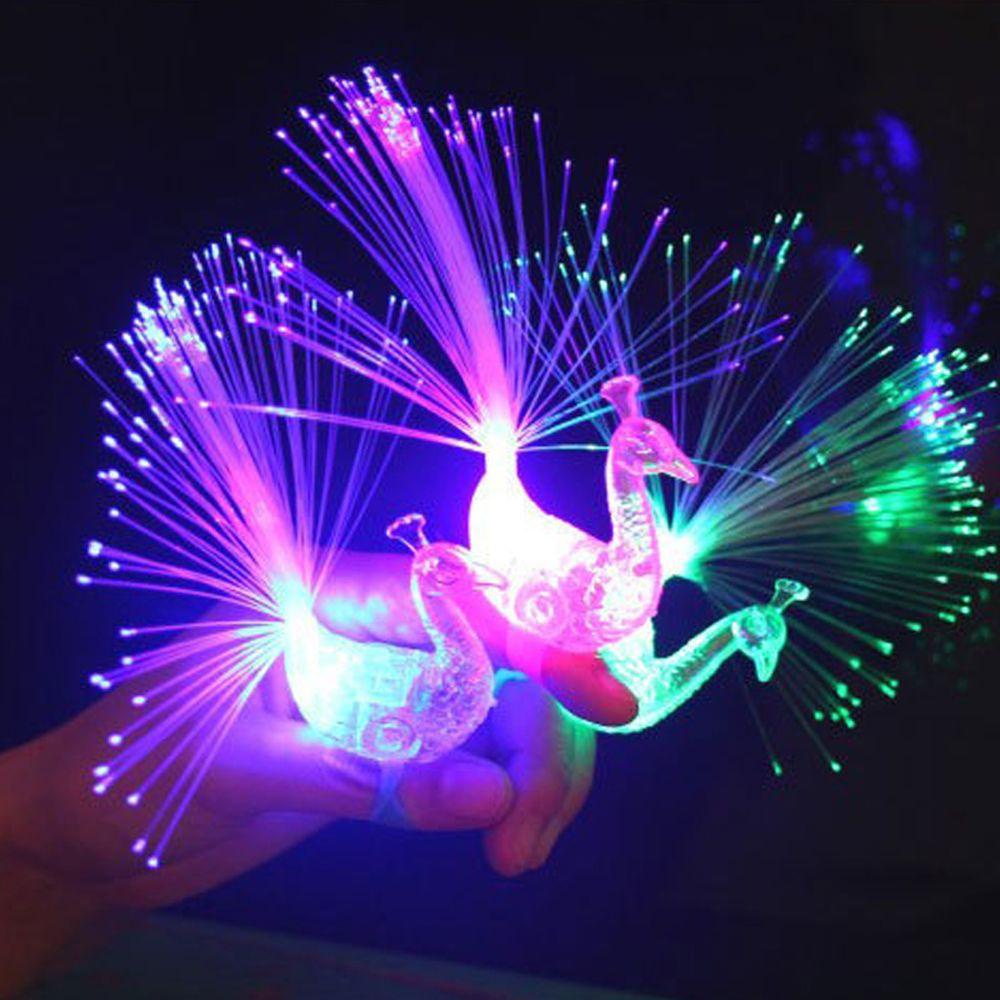 Nhẫn Hình Chim Công Có Đèn LED Phát Sáng Nhiều Màu Sắc Phát Triển Trí Não Cho Bé