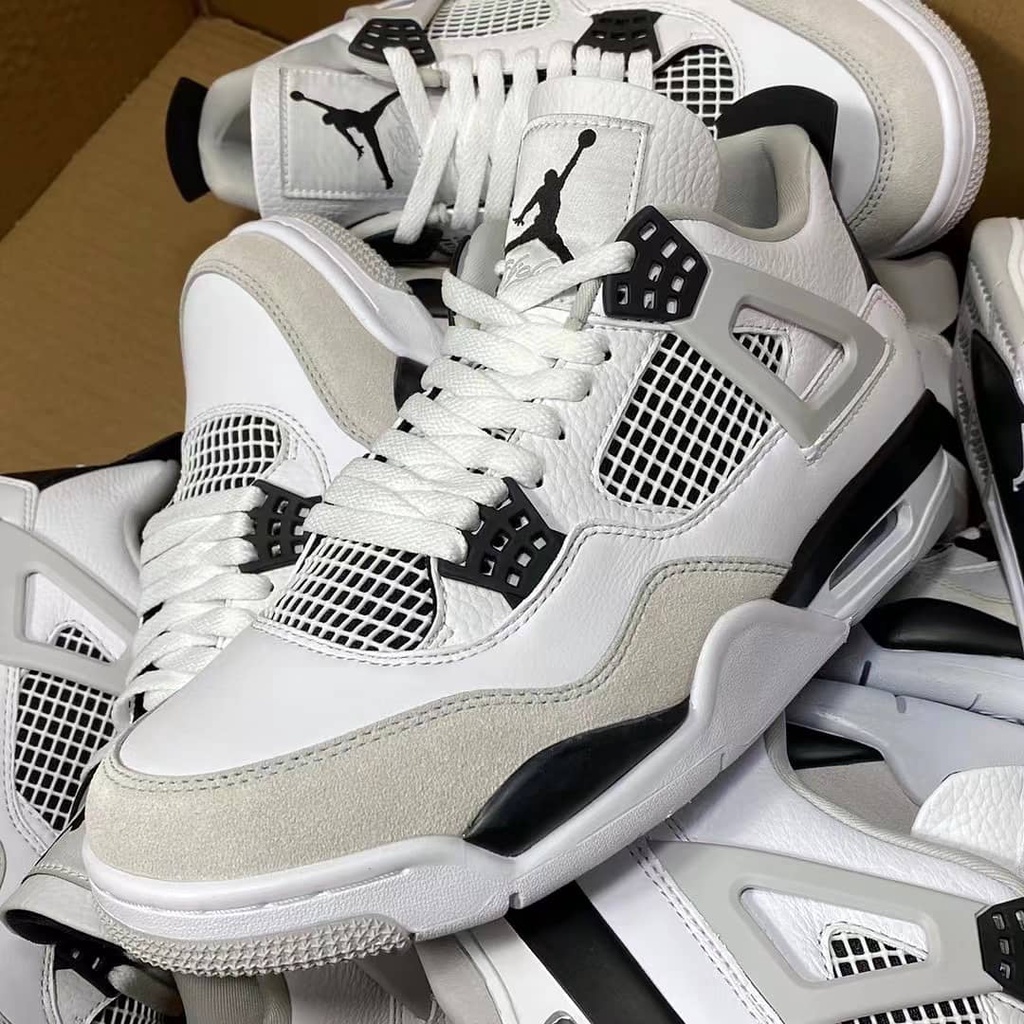 Giày Air Jordan 4 Retro "Military Black"