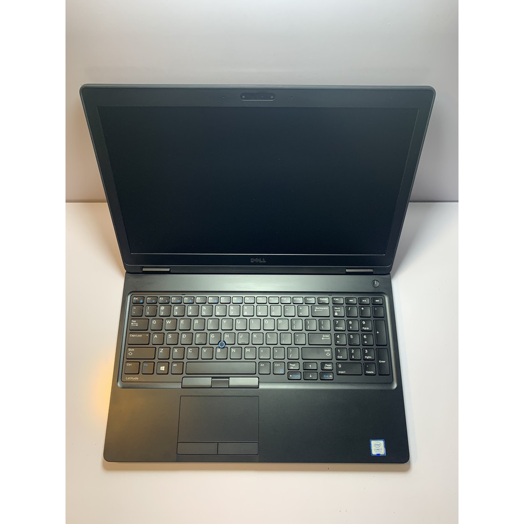Laptop DELL Latitude E5580 I7 7820HQ, 8G, SSD 256, VGA HD, 15,6″ FHD