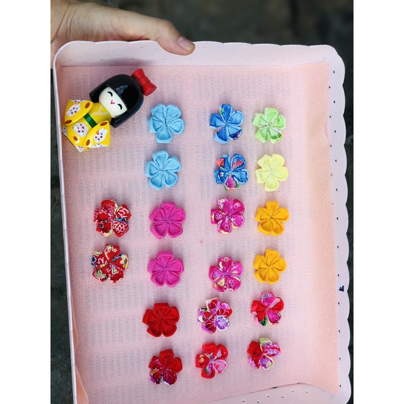 Phụ liệu tự làm kẹp Kanzashi bằng vải Chirimen