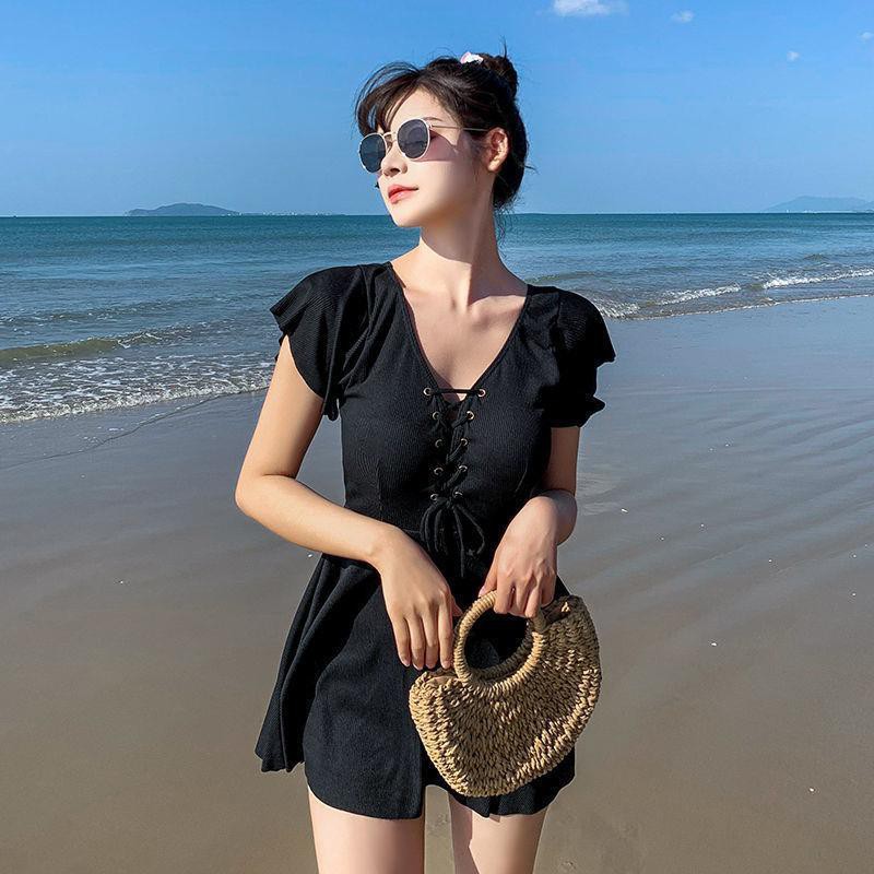 tu dungÁo tắm một mảnh nước nóng màu đỏ lưới xẻ tà kiểu mới suối Hàn Quốc siêu mỏng gợi cảm học sinh | BigBuy360 - bigbuy360.vn