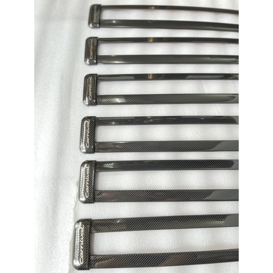 Ốp bảo vệ đường ray trượt ghế carbon cho xe Kia Carnival 2021- 2022- vân cacbon cao cấp
