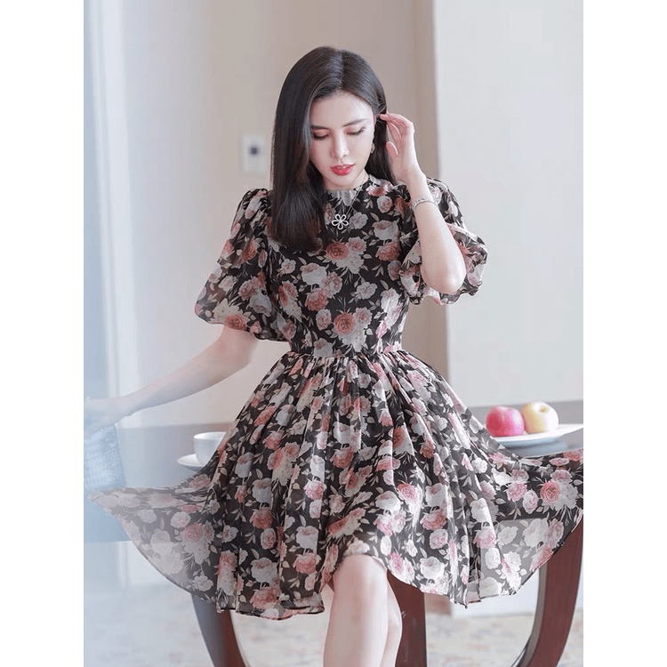 MẪU ĐẦM VOAN HOA TAY BÈO CỔ TRÒN SÂU DUYÊN DÁNG THỤC NỮ UP