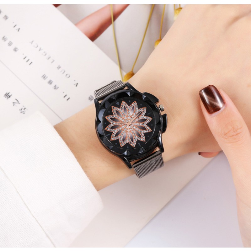 [Mã FAMAYWA2 giảm 10k đơn từ 50k] Đồng hồ nữ cánh hoa dây thép chống gỉ + full hộp BH 8 | BigBuy360 - bigbuy360.vn