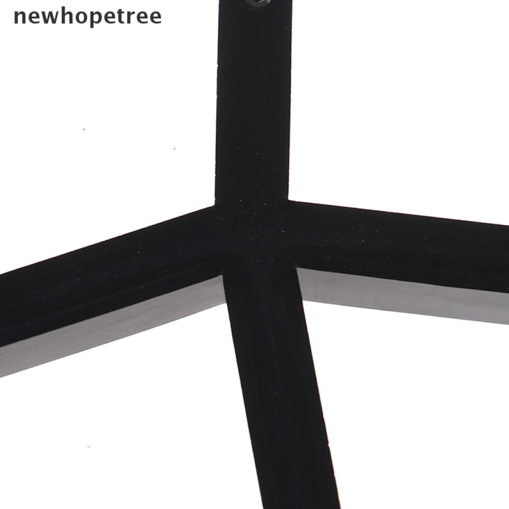 1 Khuôn Đổ Xi Măng Làm Vườn Bằng Tay