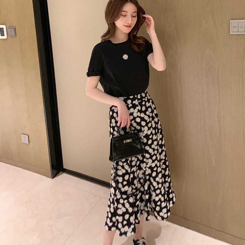 Set Áo Thun Tay Ngắn &amp; Váy Dài In Hoa Cúc Cho Nữ