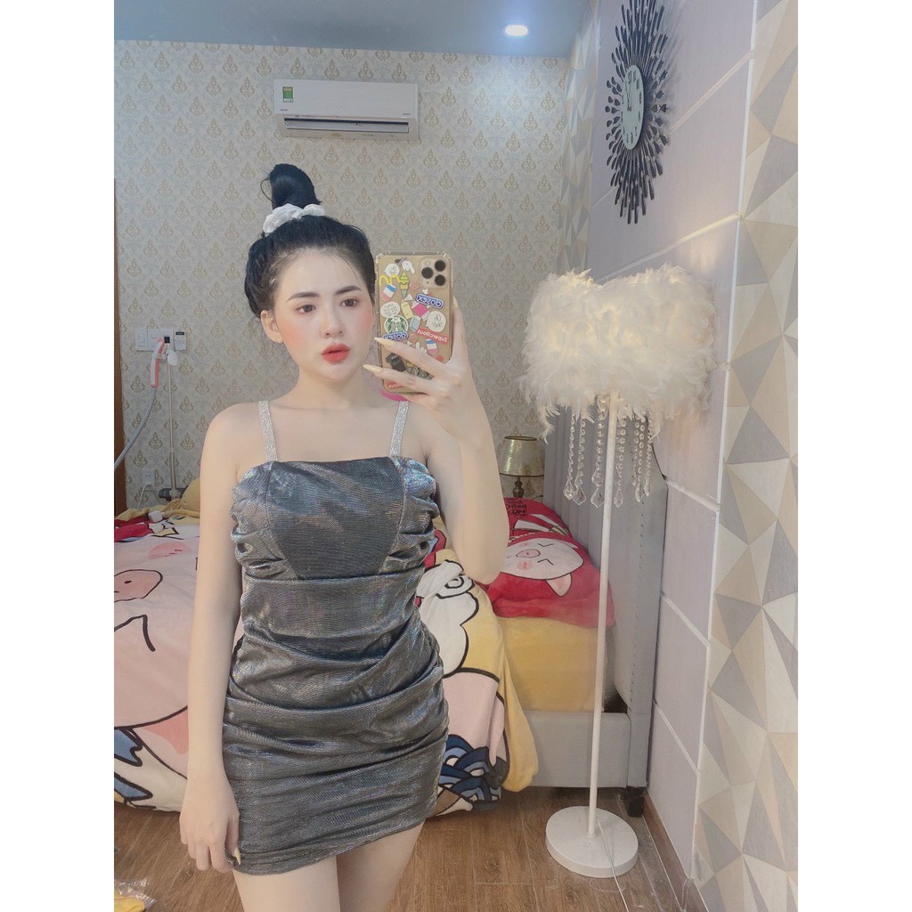 Đầm body 2 dây bản đính hạt sang chảnh chất thun nhũ siêu sexy hot hit