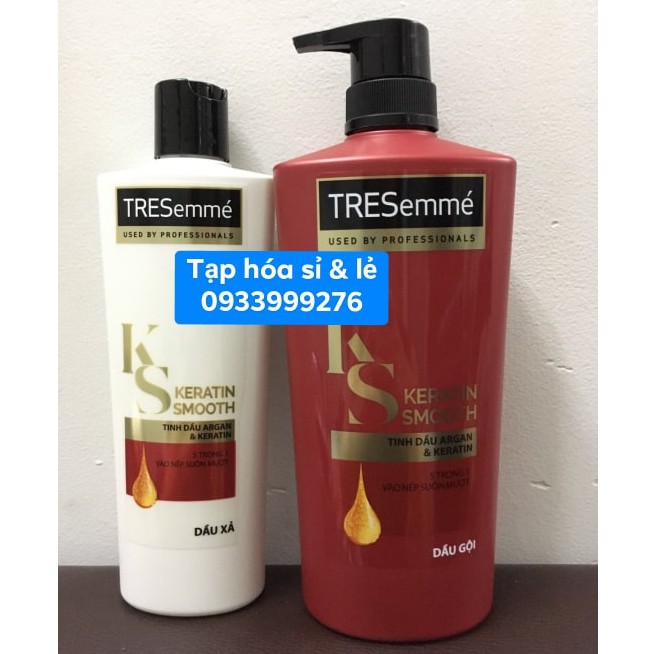 Combo Tresemme Keratin Smooth (1 gội 640g + 1 xả 340g)