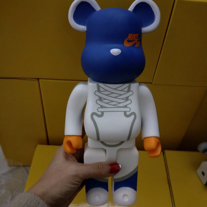 Bearbrick 400% enamel loạt hình con gấu bạo lực xây dựng khối gấu