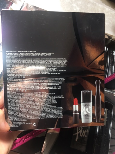 Xịt dưỡng make up Mac, mascara dày và cong mi | BigBuy360 - bigbuy360.vn