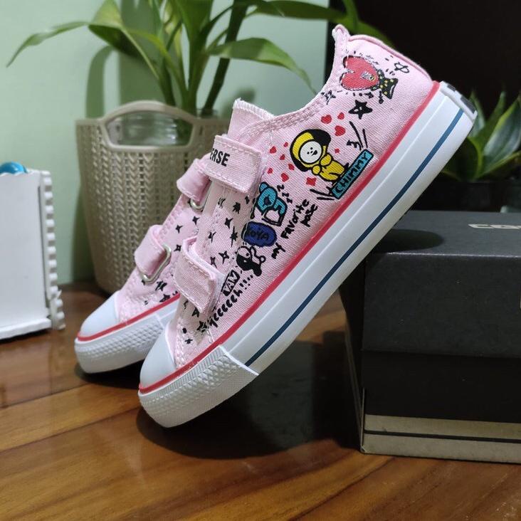 Giày bata 8.8 thời trang năng động cho nam nữ Giày đi học thiết kế xinh xắn cho bé Giày sneaker phong cách nhóm nhạc Bts cho nữ