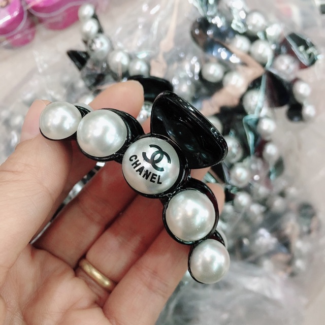 ♥️cặp tóc đính hạt ngọc in chữ(CTHHH,4.B0)