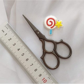 Kéo vintage cắt len