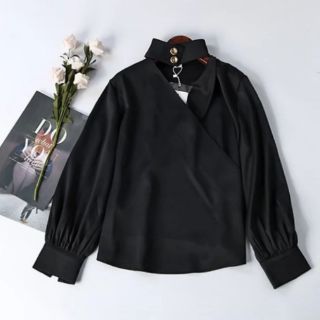 Áo sơ mi lụa cổ chocker tay bồng