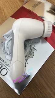 MÁY RỬA MẶT OLAY ÚC