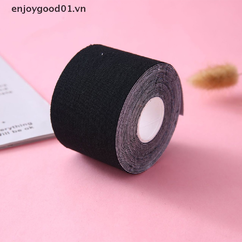 Miếng Dán Ngực Vô Hình Tiện Dụng