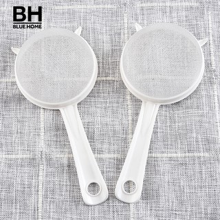 Kitchen Handheld Plastic Screen Tea Leaf Strainer Flour Sieve Colander