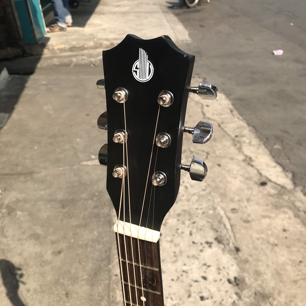 Đàn guitar SV1VIP acoustic có ty chỉnh - Đàn đen dáng khuyết thông dụng dễ tập - Tặng 8 phụ kiện