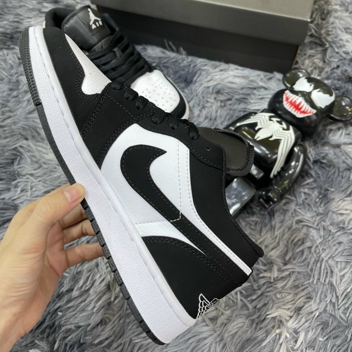 Giày Thể Thao Nam Nữ Cổ Thấp Giày Nike Jordan 1 JD 1 Panda Đen Trắng Full Box Bill