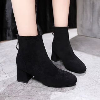 Boot đế vuông 5 cm da lộn ( Hàng order  Hà gấu ) hagauorder