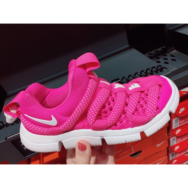 Giầy Nike chính hãng cho bé