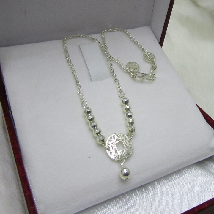 Lắc chân kim tiền bạc ta | BigBuy360 - bigbuy360.vn