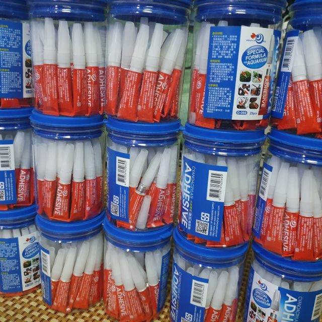 Keo dán rêu, cây thủy sinh tuýp 5g (75ml)