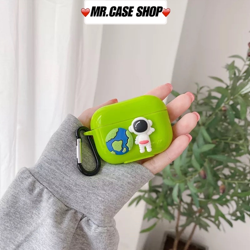 [ CÓ AP 3 ] Case Airpods 1/2 /Pro Vỏ Ốp Tai Nghe Hình Phi Hành Gia Màu Xanh Lá - Mr.Case AirPods