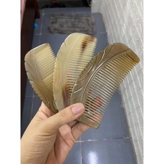 Lược sừng trâu me khía dài 15 cm