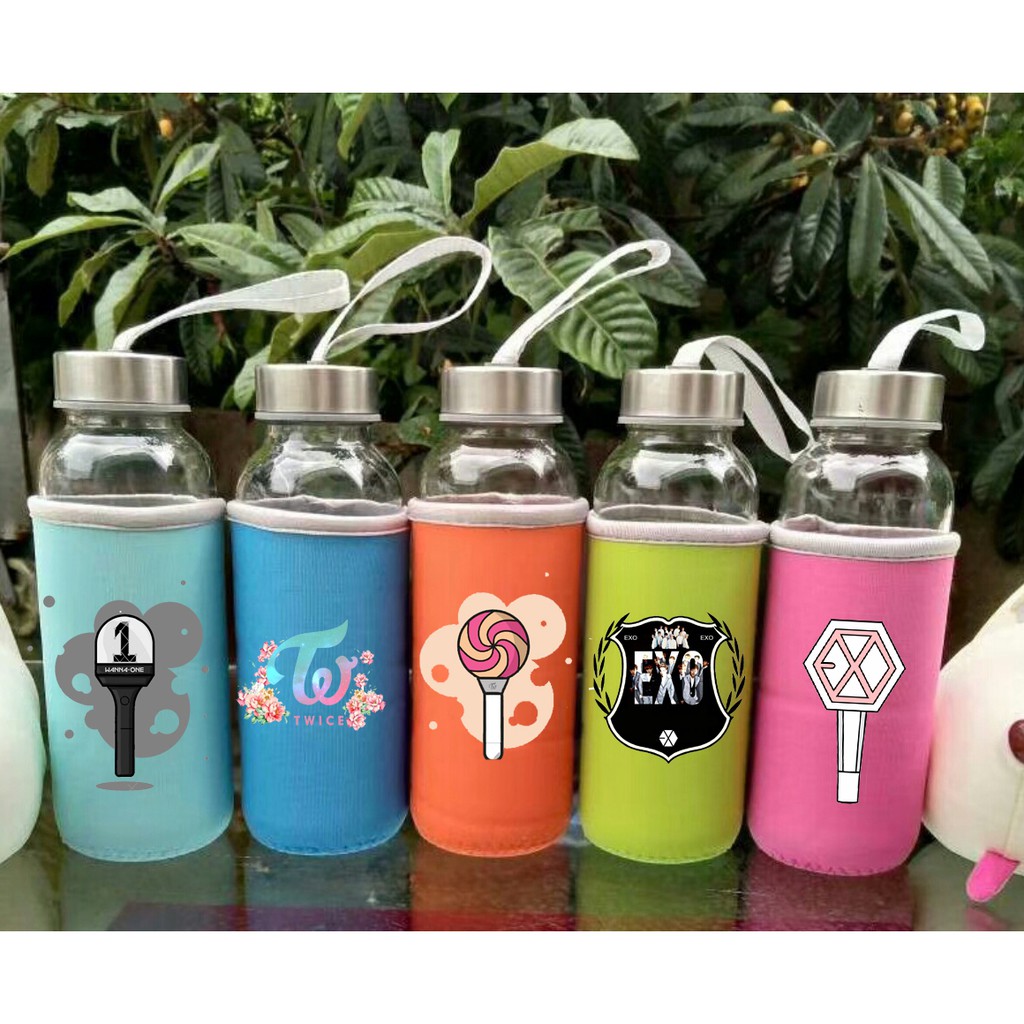 Bình nước twice wanna one exo thuỷ tinh có dây xách BNVI14 chai nước hoạt hình bọc vải cute dễ thương 350ml