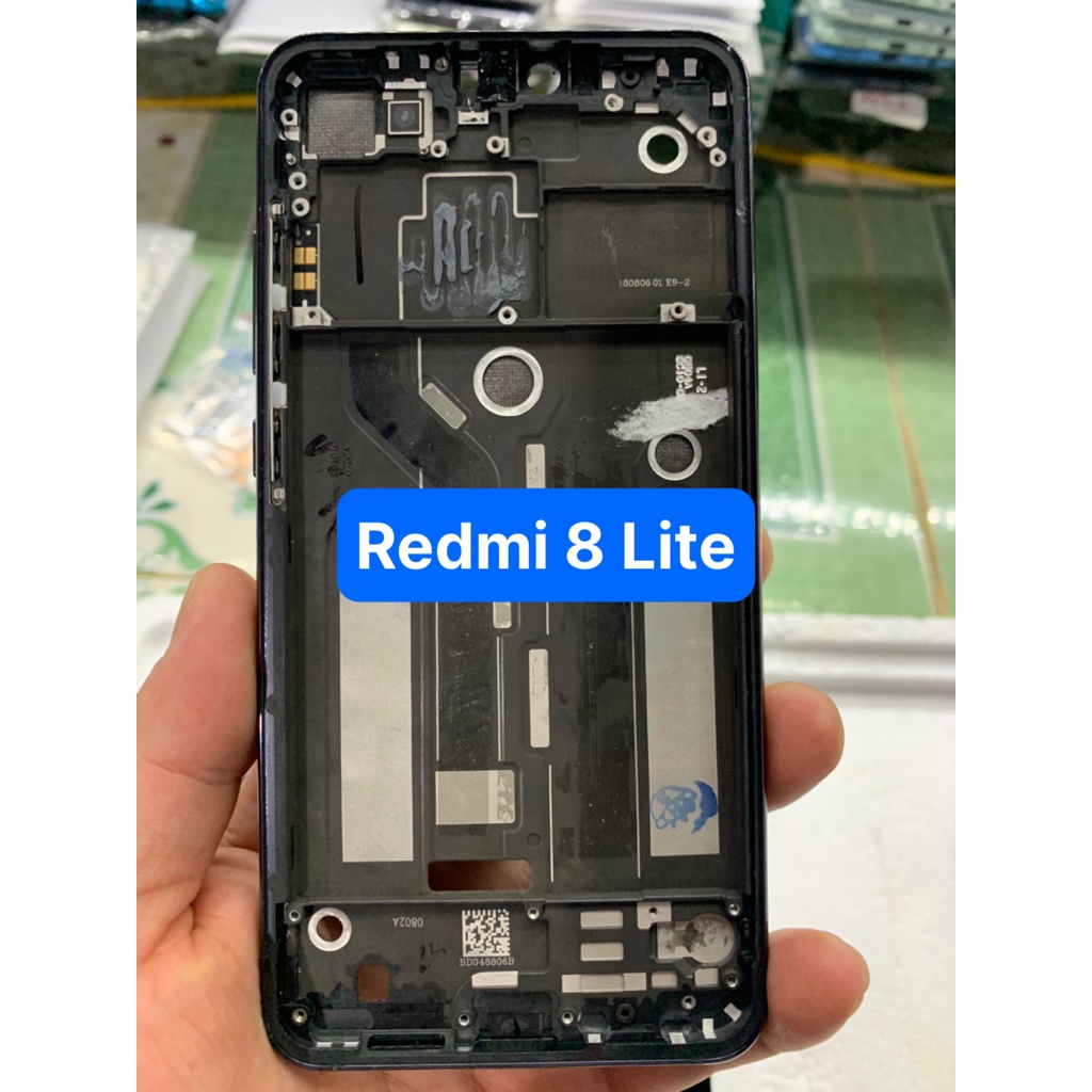 Khung xương / sườn máy xiaomi Mi 8 Lite có kèm phím bấm