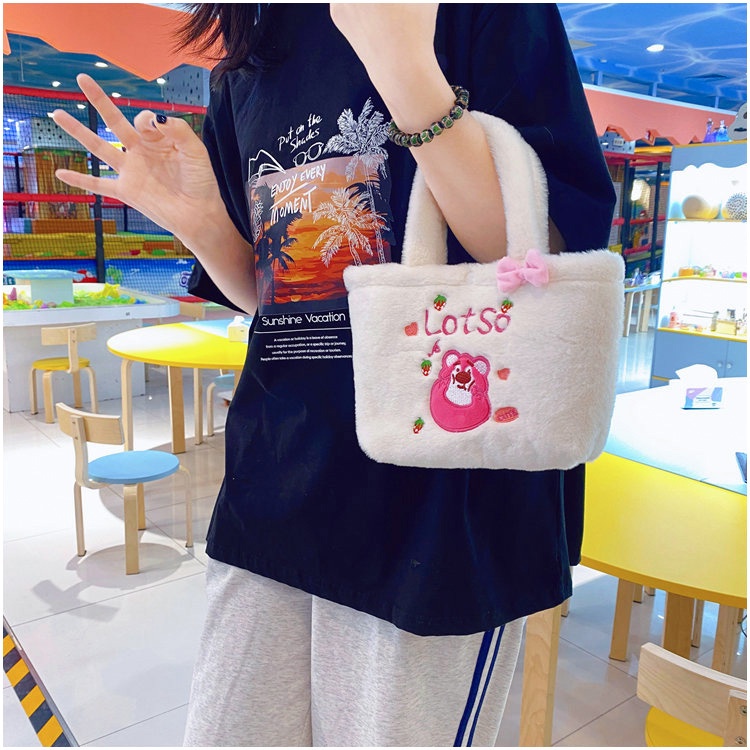 Túi cầm tay mini họa tiết hoạt hình dễ thương cute, hình gấu dâu chó cinnamon