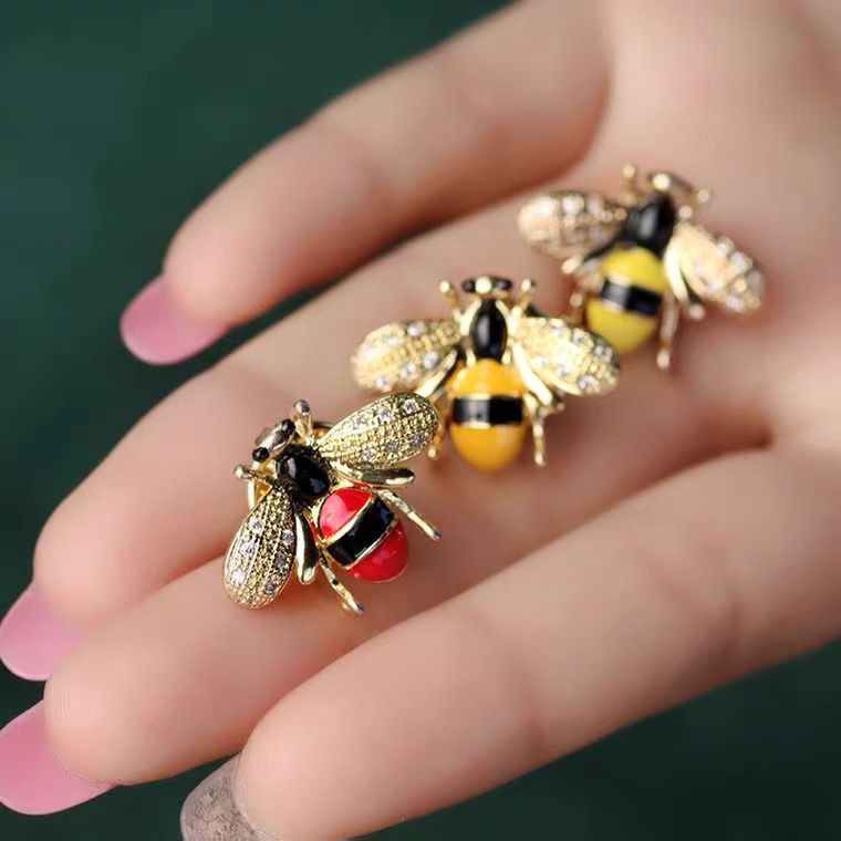 TRÂM CÀI ÁO CECY PHA LÊ SWAROVSKI - BEE 1126, TRẺ TRUNG, THANH LỊCH