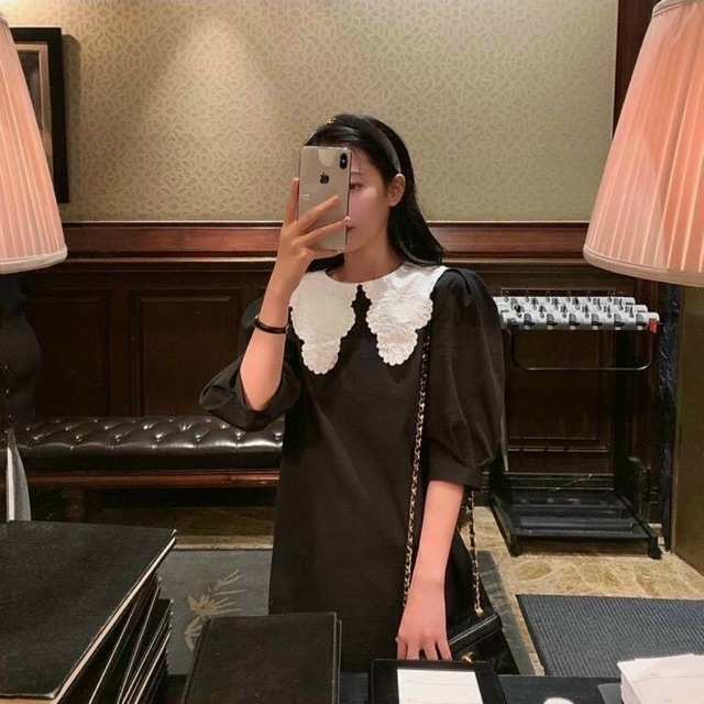 Đầm Suông phối cổ lá sen