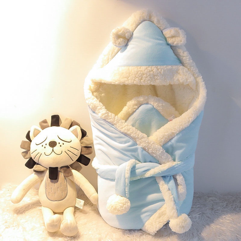 Chăn Giữ Ấm Thời Trang Thu Đông Cho Bé