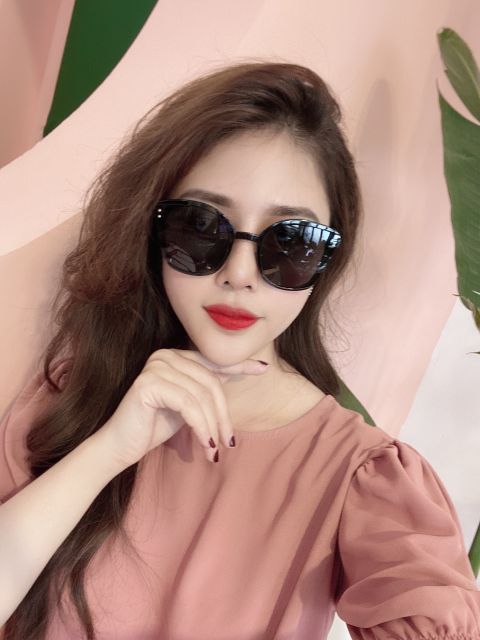 Kính Shein Mỹ, hàng chuẩn auth có mail mua hàng chính hãng