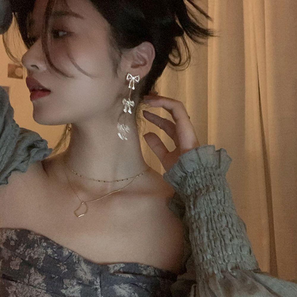 BACK2LIFE Hoa Tai Dáng Dài Hình Nơ Đính Đá Nhân Tạo Thời Trang