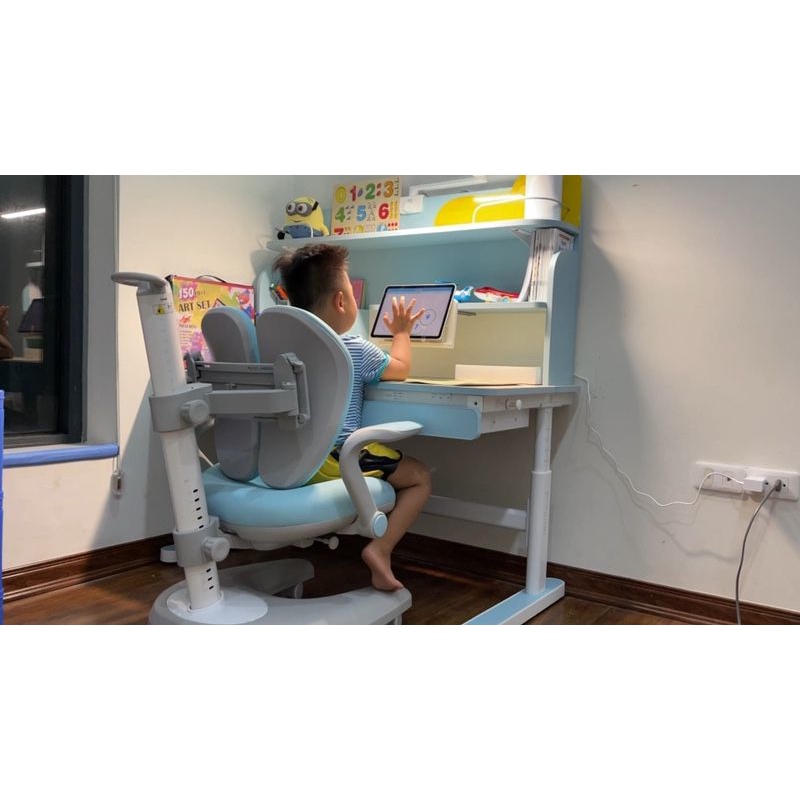 Bộ bàn ghế học đa năng IGROW mọi lứa tuổi