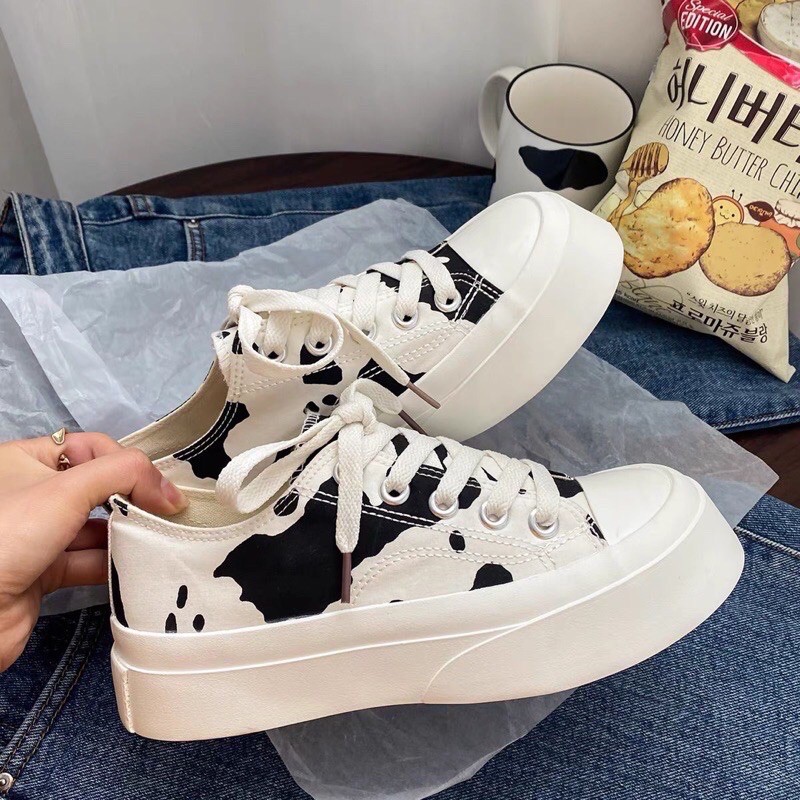 Giày Thể Thao Sneaker Nữ Độn Đế Vải Bò Sữa Siêu Hot 2 Màu