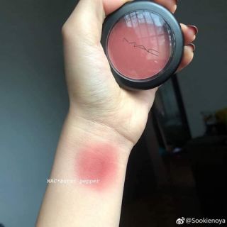 Phấn má Mac màu Burnt Pepper