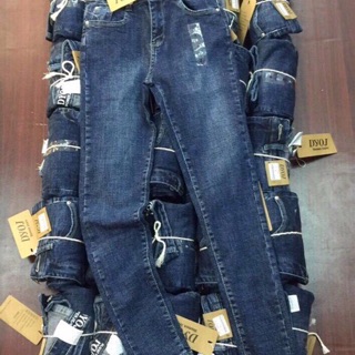 Combo 2 quần jeans bất kỳ 260k/2 chiếc