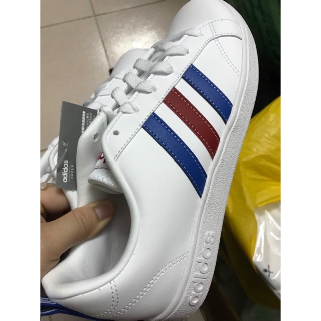 Giày Adidas nữ Valtripes