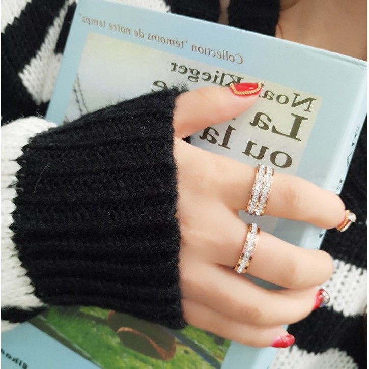 (Hot Style) Nhẫn titan cao cấp 2 hàng đá vuông siêu đẹp, bền màu, hợp thời trang - tặng hộp đựng xinh xắn