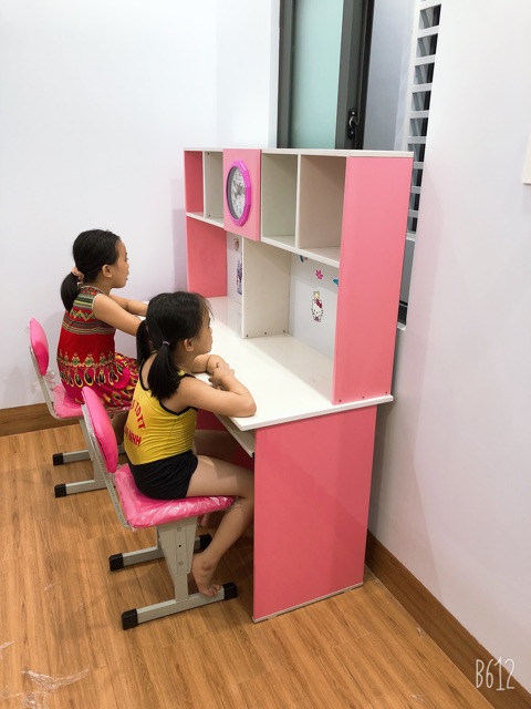 Bàn học sinh nhựa đài loan - giá chưa kèm ghế | BigBuy360 - bigbuy360.vn