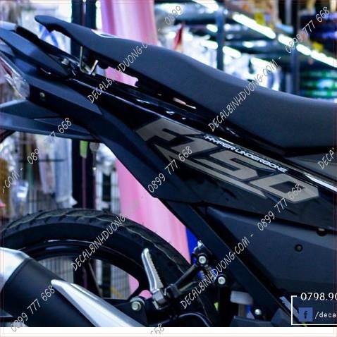 Decal Xe Máy - Tem Trùm Satria, Raider Đen Bạc Đơn Giản- Tem Rời F150