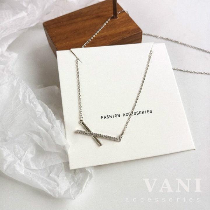 Dây Chuyền Sợi Nhiễn Mặt Chữ X Đính Đá - Vani Store [TS000567]