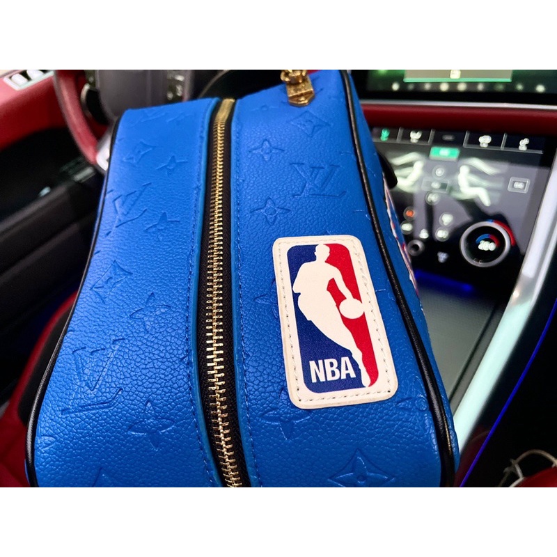 Túi cầm tay LV NBA DOPP KIT thời trang cao cấp 2022